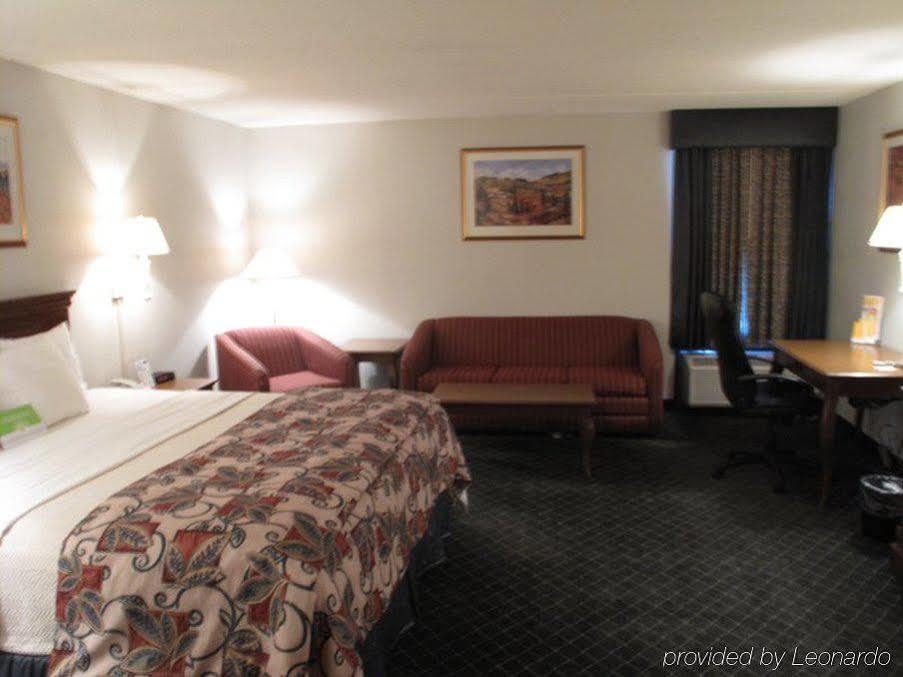 La Quinta Inn By Wyndham Binghamton - Johnson City Екстериор снимка